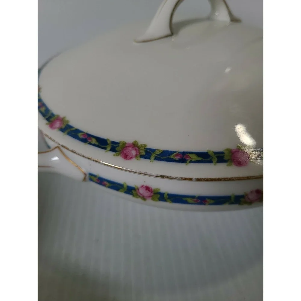 J & C TRIANON Bavaria Round Covered Serving Dish Bowl Pink Roses Blue Ribbon
